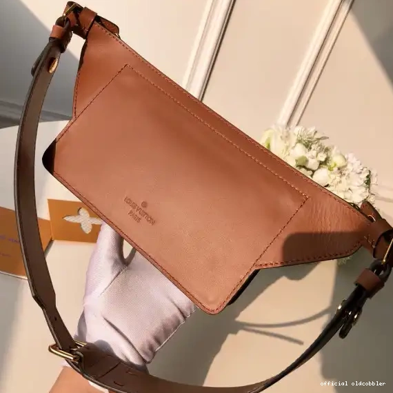 Official oldcobbler Bag（2019 Belt Show） Vuitton Louis Spring 0514